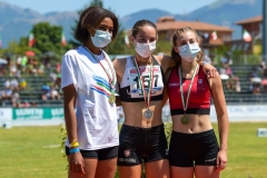 Giada Bernardi - prima a destra. podio Campionati italiani  allievi - 400m, Rieti  2021, foto © Grillotti FIDAL