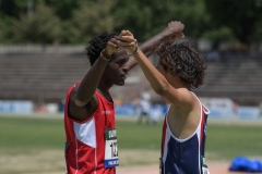 Latena Cervone e il campione italiano Zanin -  Campionati italiani allievi 2022 - Milano - argento 1500 - foto FIDAL Grana FIDAL